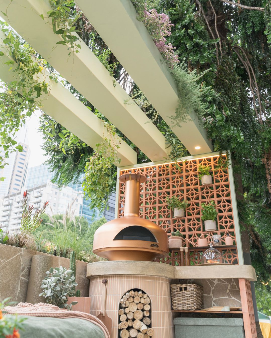 MIFGS balcony garden