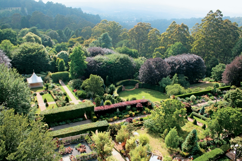 An aerial shot of Cloudehill garden
